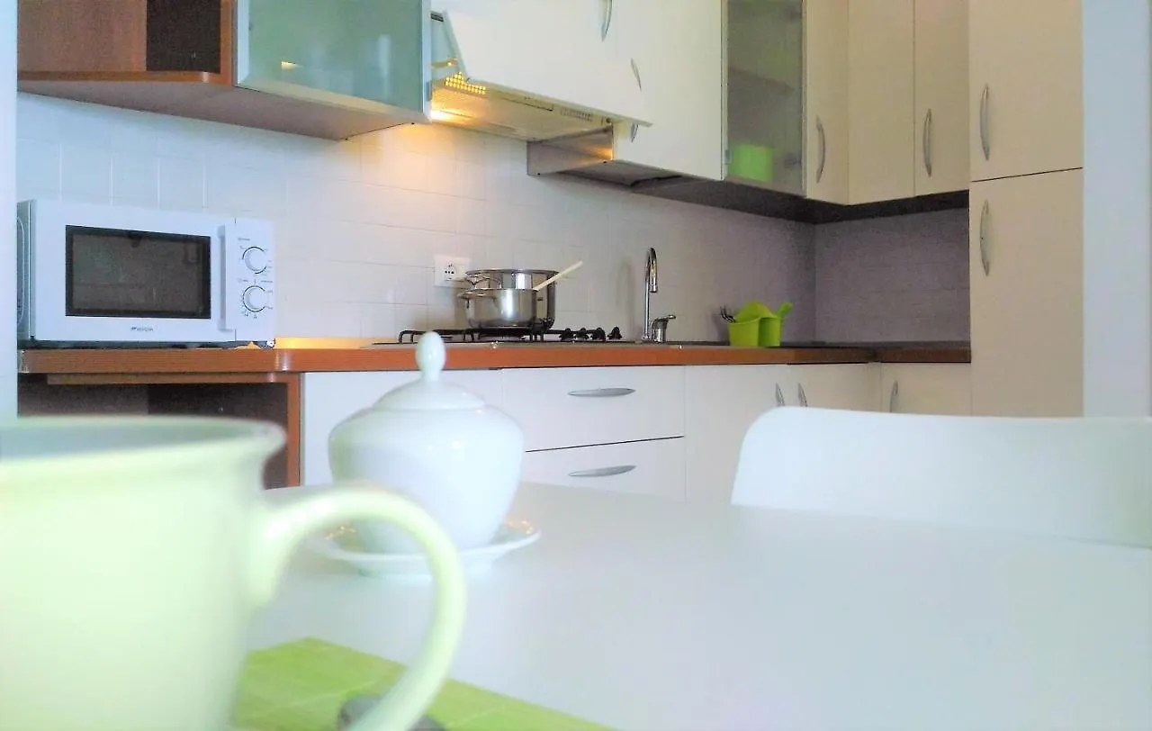 Green Holiday Wohnung Mit Schwimmbad Bibione Apartamento